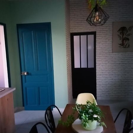 Le Jardin Des Ecureuils Hotel Demuin ภายนอก รูปภาพ