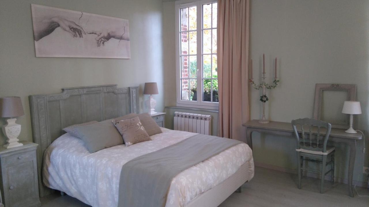 Le Jardin Des Ecureuils Hotel Demuin ภายนอก รูปภาพ